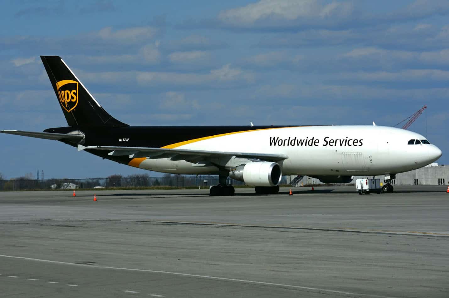 N137UP - Airbus A-300F4-622R (A300-600F) - UPS (United Parcel Service)