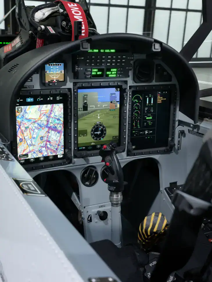 Pilatus PC-7 MKX cockpit 2