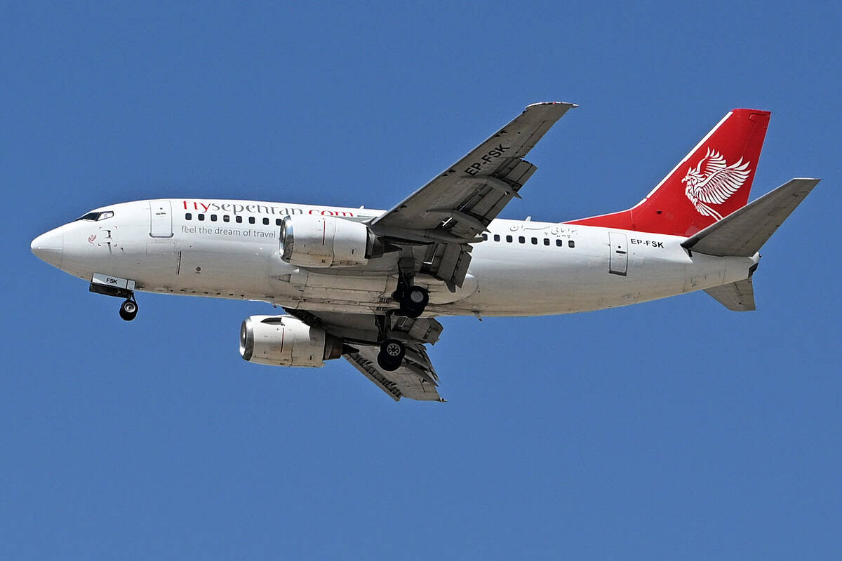 Sepehran Boeing 737-53C