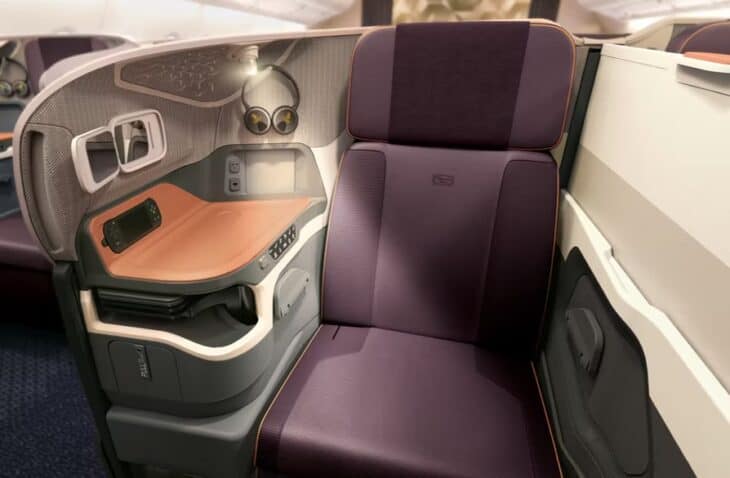 Singapore Airlines A380 Business Class seat