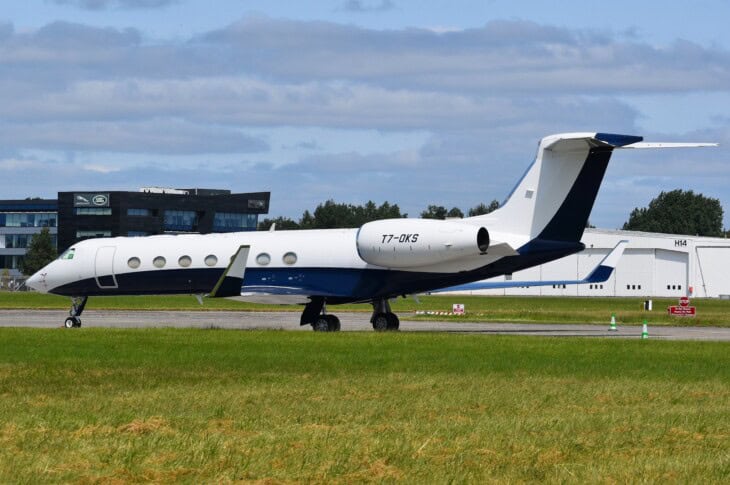 T7-OKS Gulfstream G550