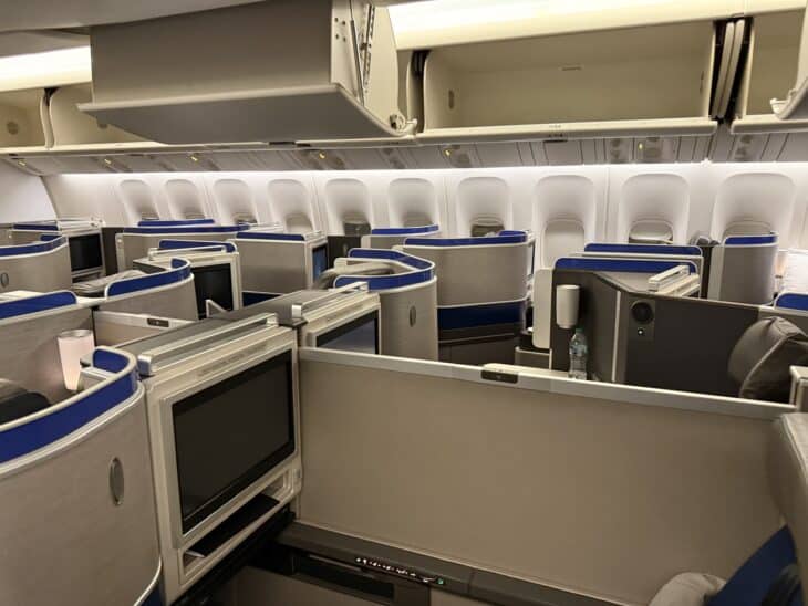 United Polaris business class seats in a 1-2-1 layout with navy trim on Boeing 777-300ER N2250U