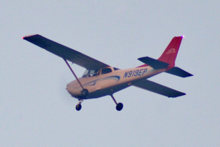 Epic Flight Academy Cessna 172S Skyhawk SP N919EP in flight