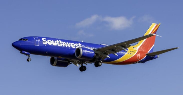 Southwest Airlines Boeing 737-8 MAX N8889Q in the blue Heart livery on final approach
