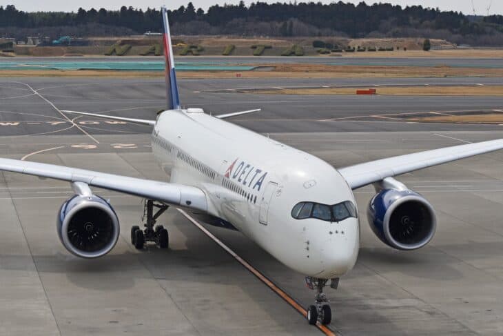Delta Air Lines Airbus A350-941 N501DN taxiing, seen nose-on