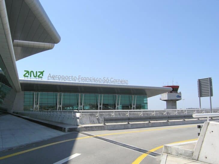 Terminal building of Francisco Sá Carneiro Airport in Porto seen from the departures road
