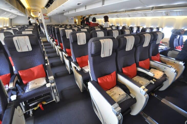 Air France Economy class on B777-300ER