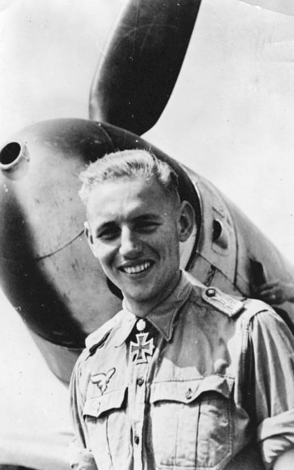 Erich Hartmann with his Bf 109