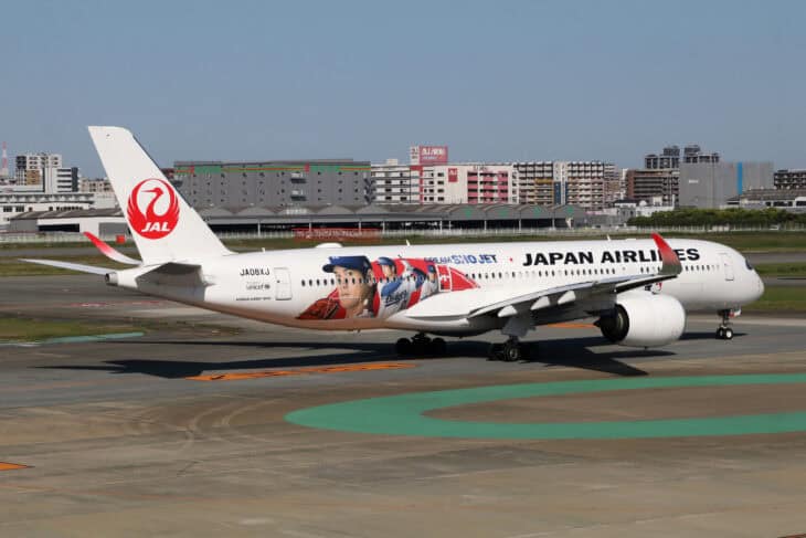 JA08XJ Japan Airlines Airbus A350-941