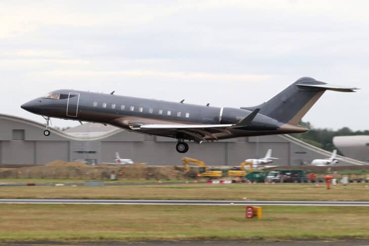 N95RS (reregistered as N616RH) Global Express 5000