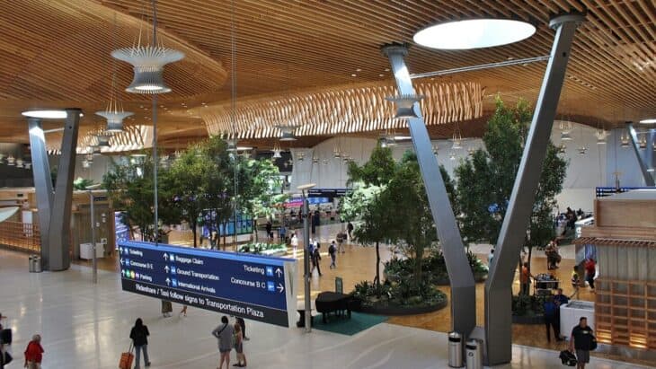 Portland International Airport main terminal - view from mezzanine-16x9