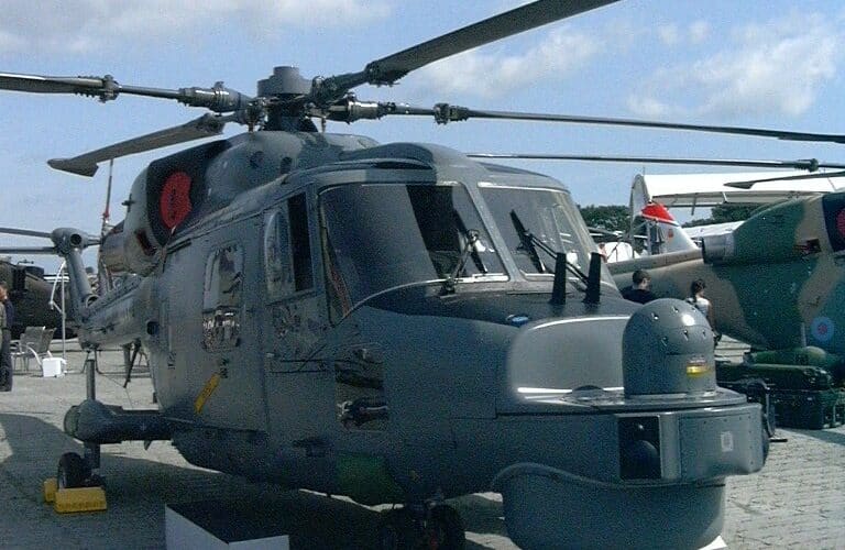 agusta-westland-super-lynx-300