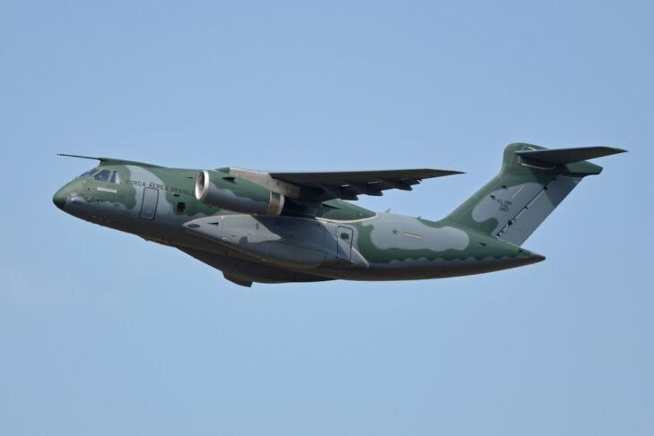 Brazilian Air Force Embraer KC-390 Millennium FAB 2857 climbing out in camouflage