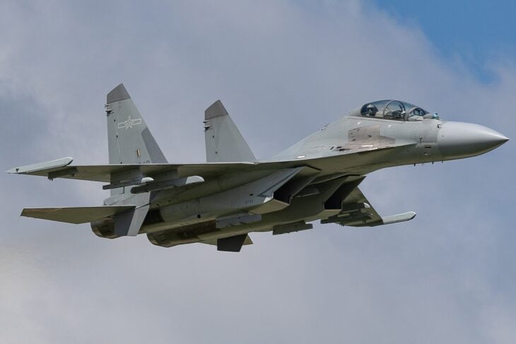 Shenyang J-16 multirole fighter in flight with landing gear retracted