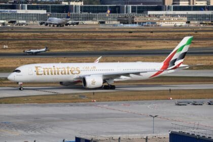 Emirates EK441 Turns Back to Adelaide After Its A350 Crew Shuts Down an Engine