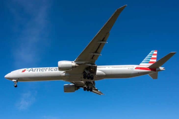 American Airlines Boeing 777-300ER on approach with gear down