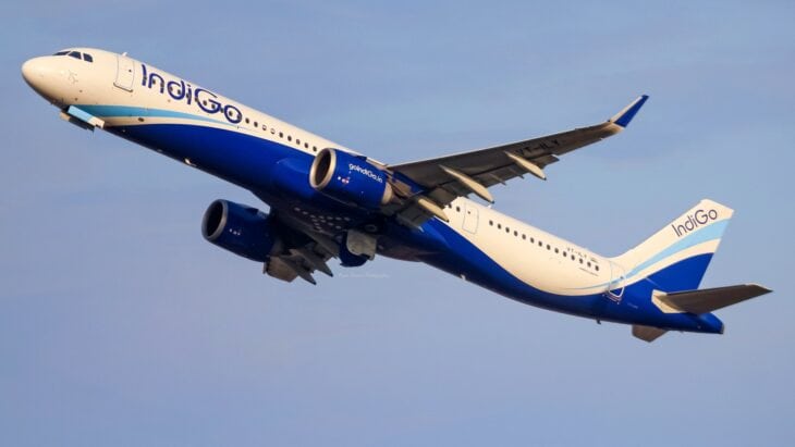 IndiGo Airbus A321neo VT-ILY climbing out after takeoff