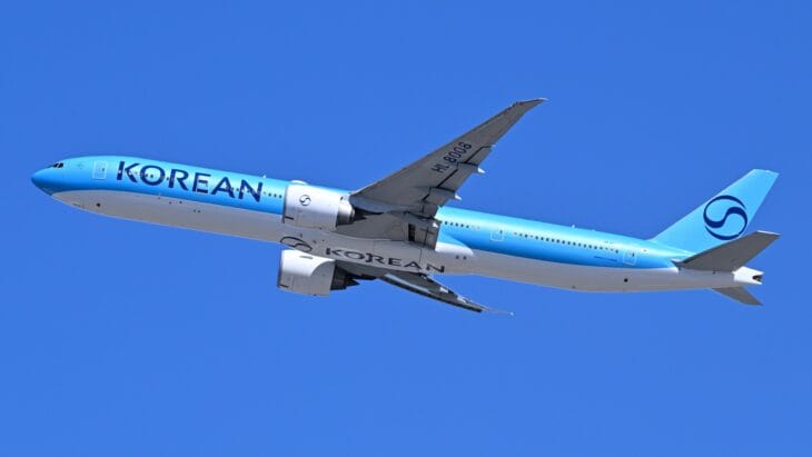 Korean Air Boeing 777-300ER HL8008 climbing out after departure from Boston