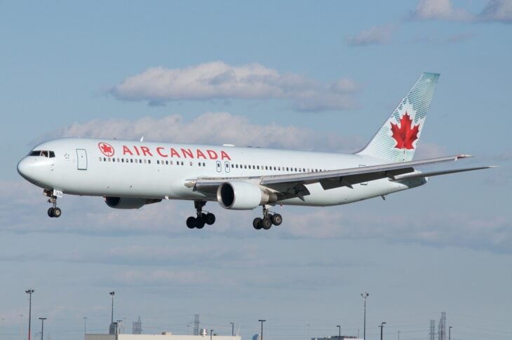 Air Canada Boeing 767-300ER on approach with gear down