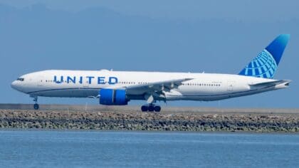 United Flight UA19 From Newark to Milan Diverts to Dublin After a Reported Cockpit Windshield Crack
