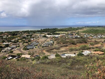 Single-Engine Plane With Five Aboard Comes Down in Waimea, Kauai, Injuring One