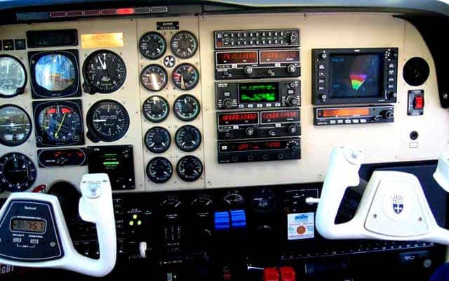 Beechcraft Baron Cockpit